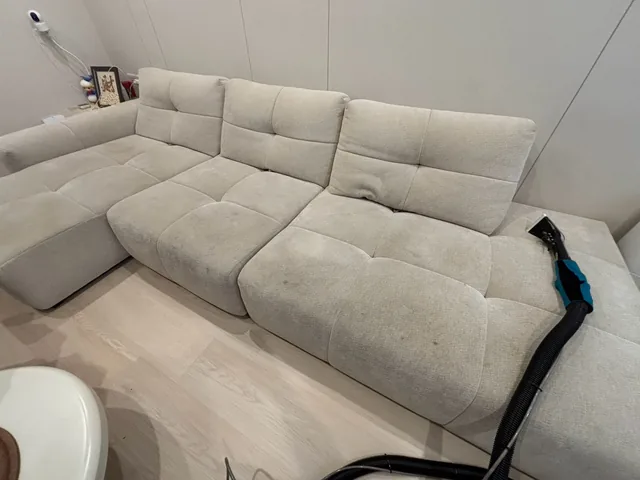 宜蘭市嵐峰路附近布沙發清洗施工前全景