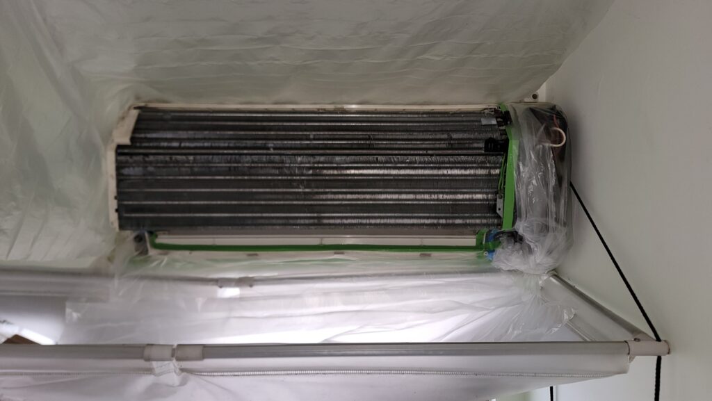 礁溪專業清洗冷氣  礁溪冷氣清潔1次  冷氣裡的秘密太可怕，打開嚇一跳！