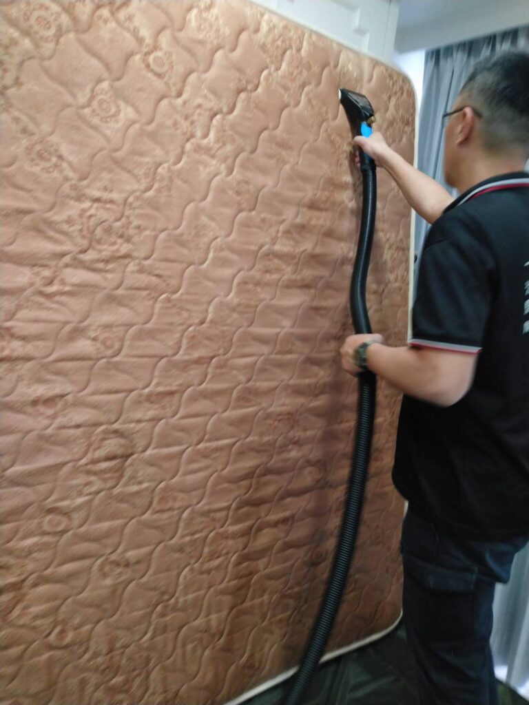 大同區床墊清潔服務   松山區床墊去汙 去味   有水，才是真乾淨