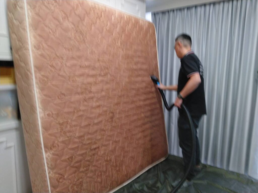 大同區床墊清潔服務   松山區床墊去汙 去味   有水，才是真乾淨