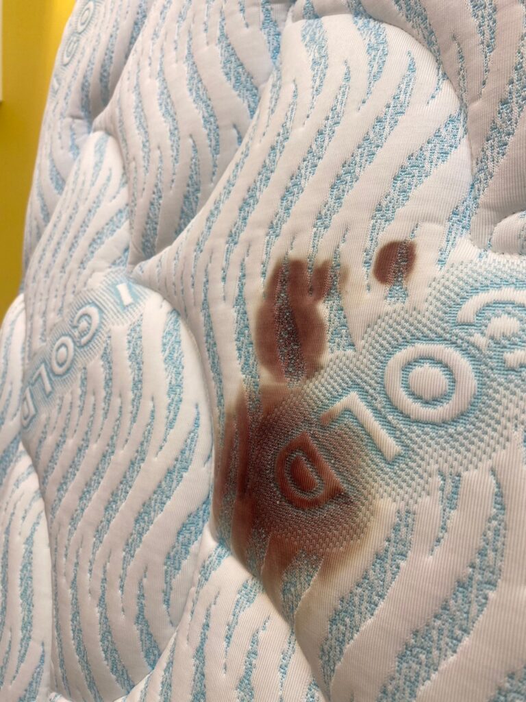 三峽自己洗床墊可以嗎? 新店床墊清洗專家到府服務 專業床墊清潔流程1次解析